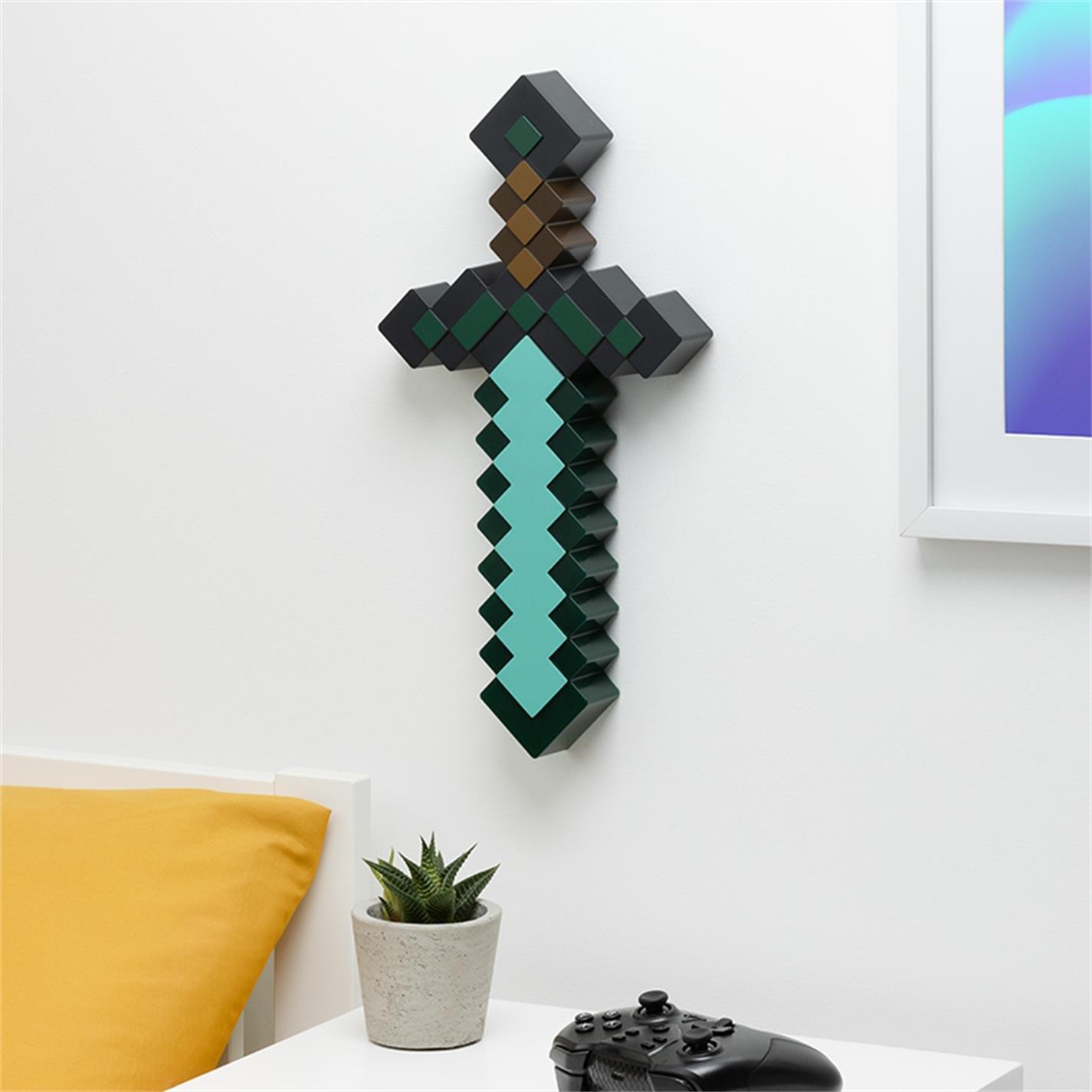 None - Minecraft - Diamond Sword Light - 3