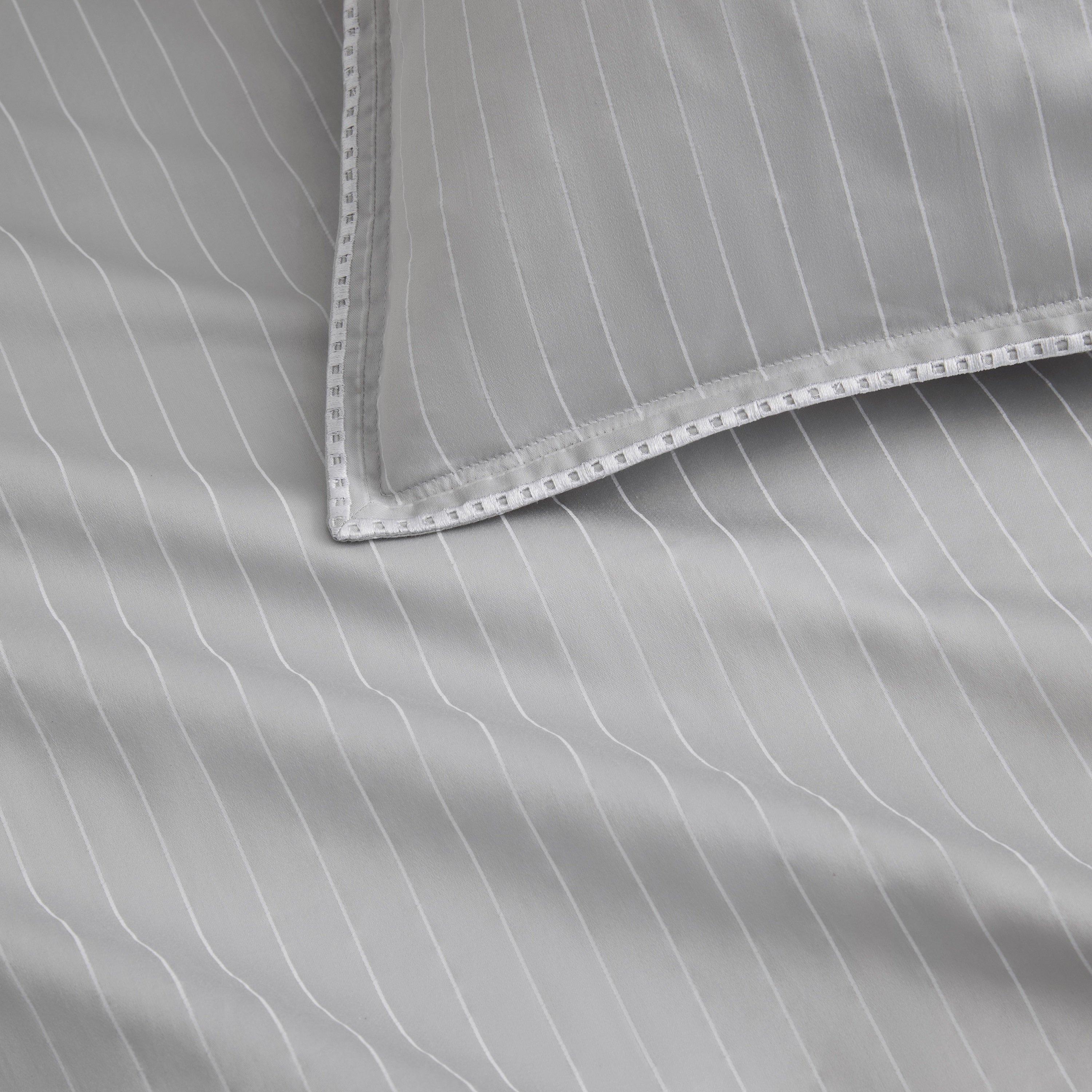 Silver Mist - Sheridan - Larsen Duvet Cover Set - 4