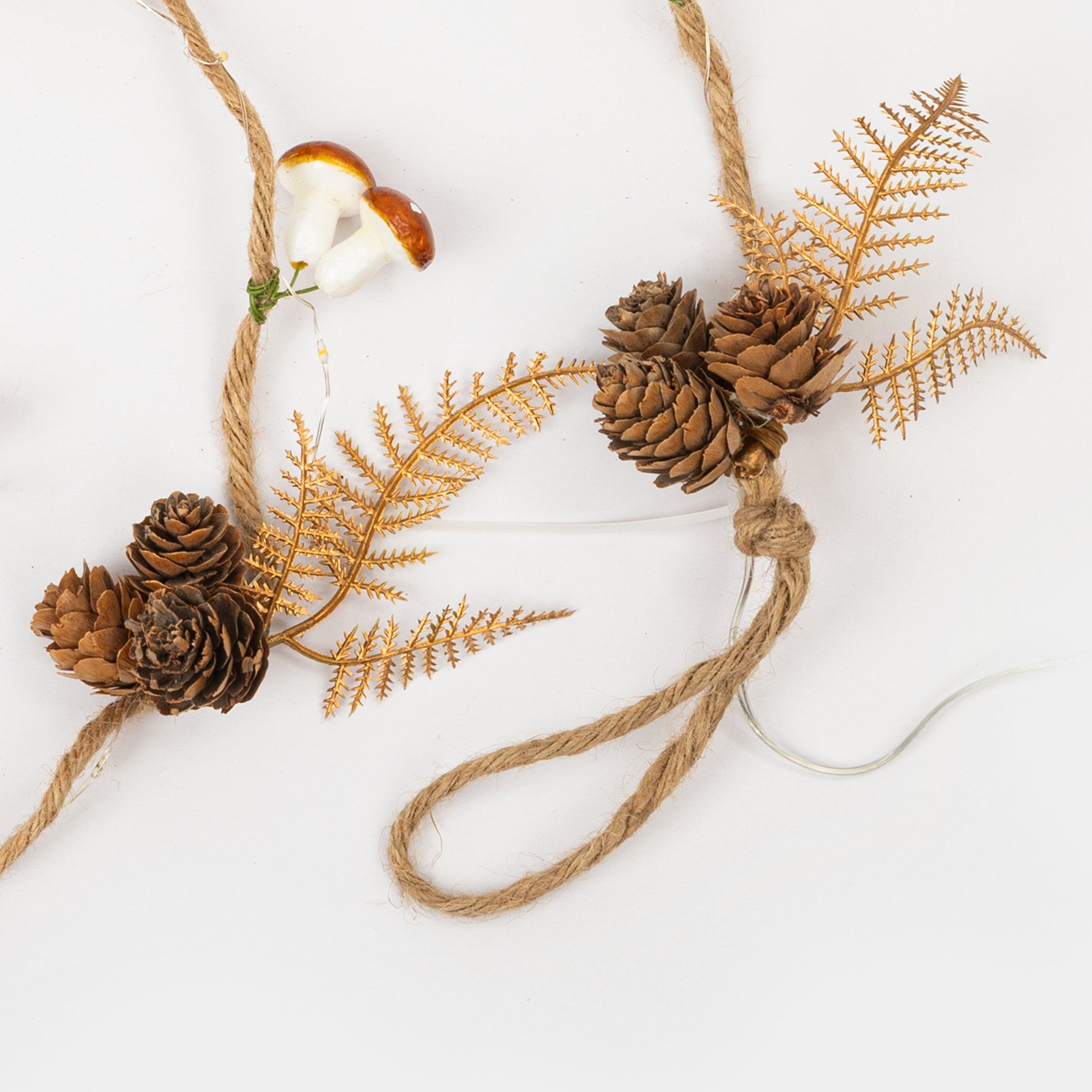 Woodland - The Spirit Of Christmas - 20 LED Garland 54 Woodland One Size - 2