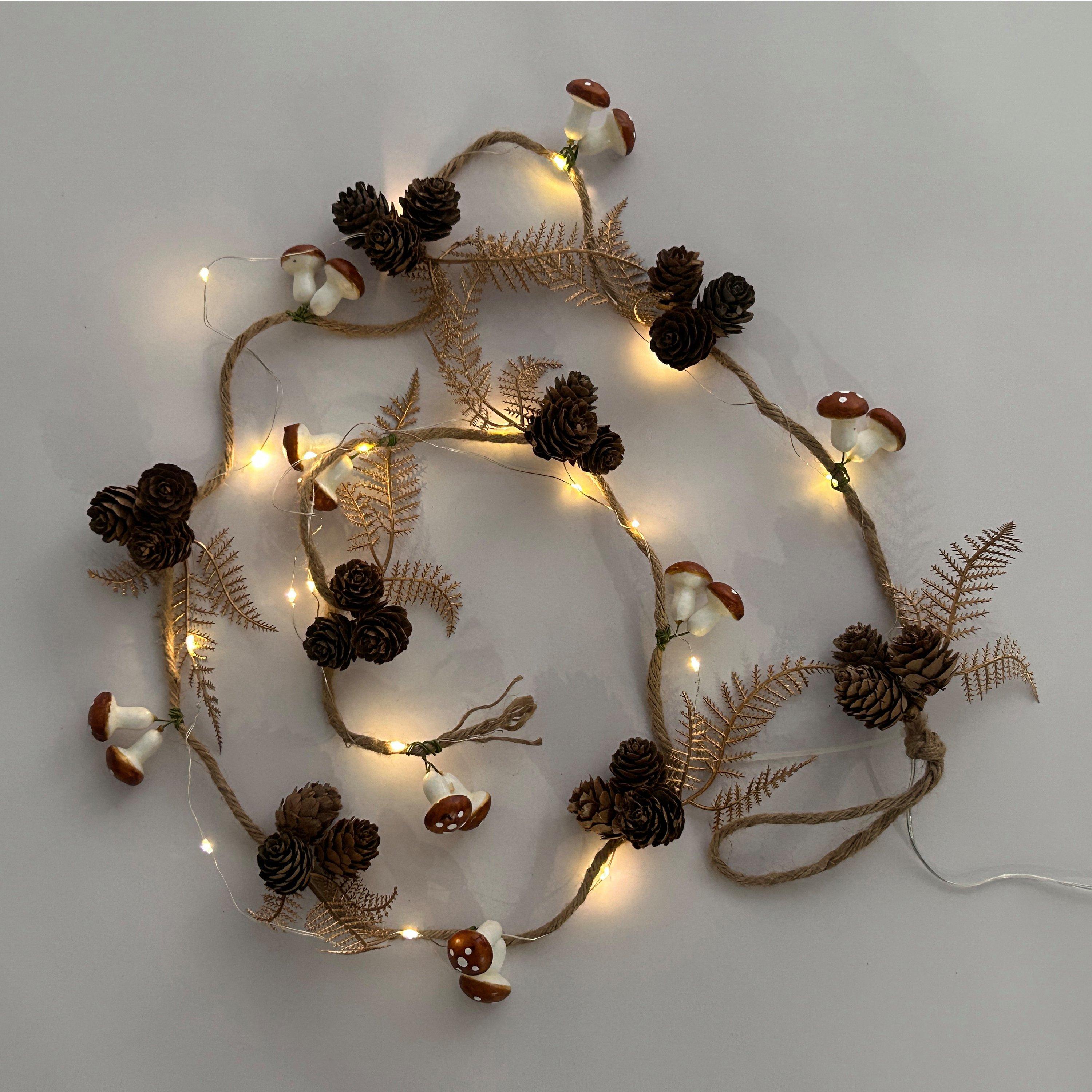 Woodland - The Spirit Of Christmas - 20 LED Garland 54 Woodland One Size - 3