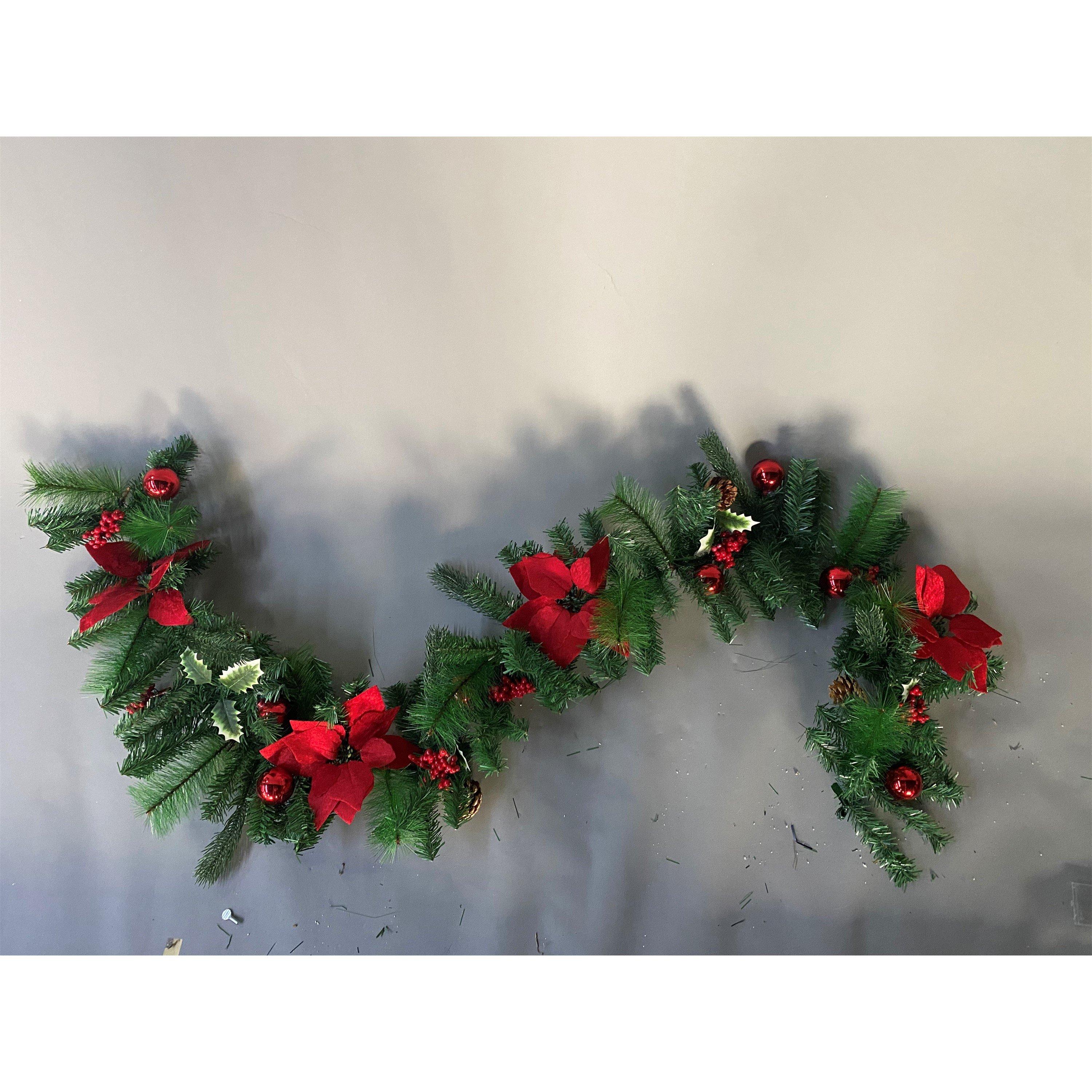 Rouge - The Spirit Of Christmas - 9FEET POIN GARLAND 54 Red One Size - 2