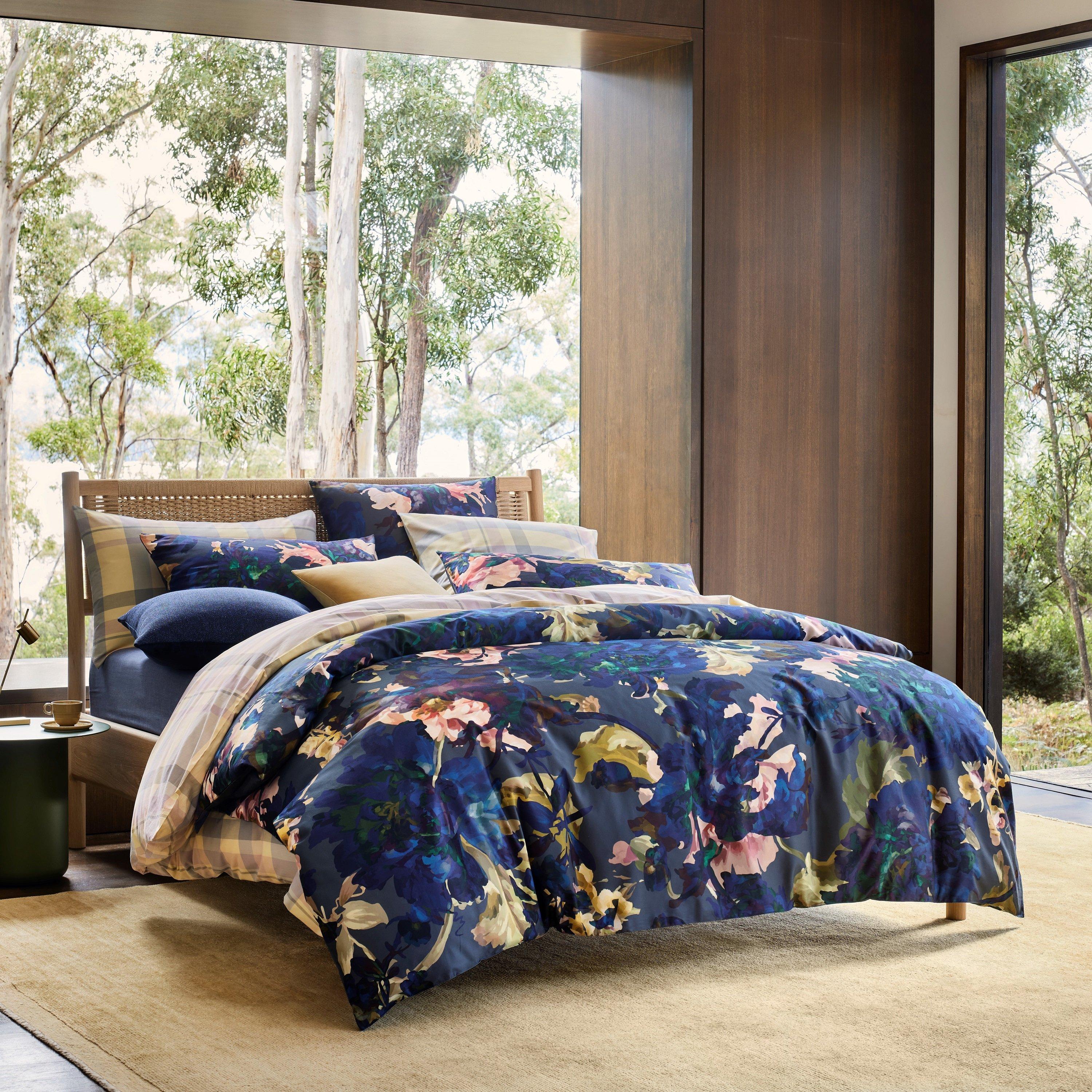 Nocturnal - Sheridan - Driessan Duvet Cover Set - 1