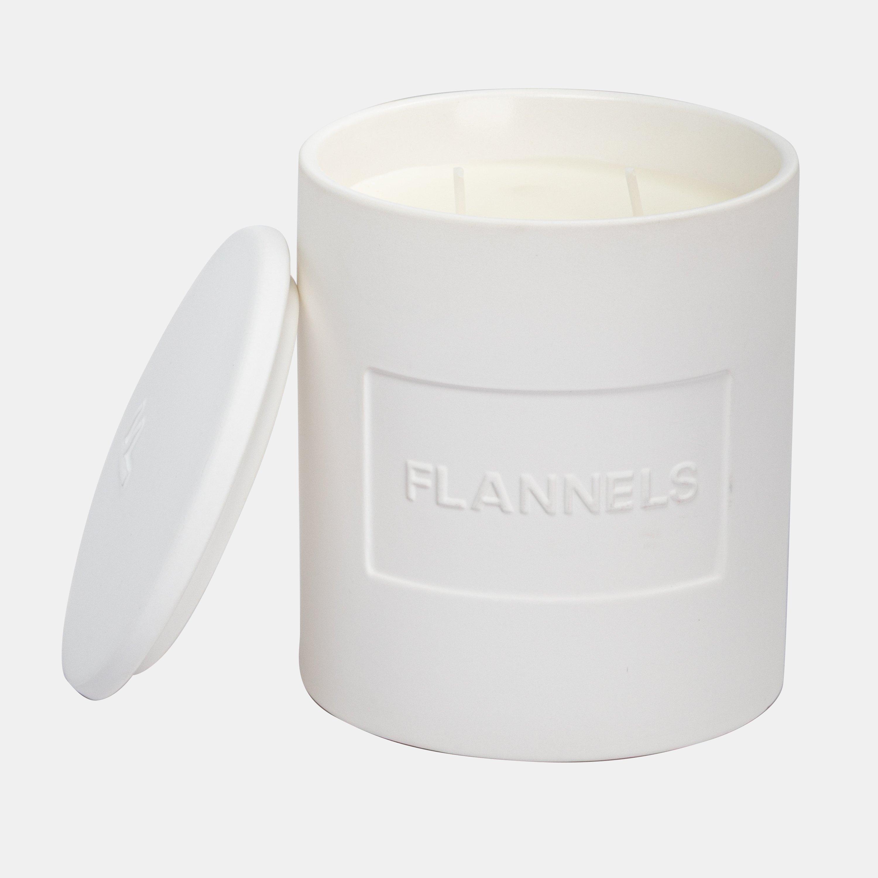 New Luxury - Flannels - Flannels 500g Candle - 2