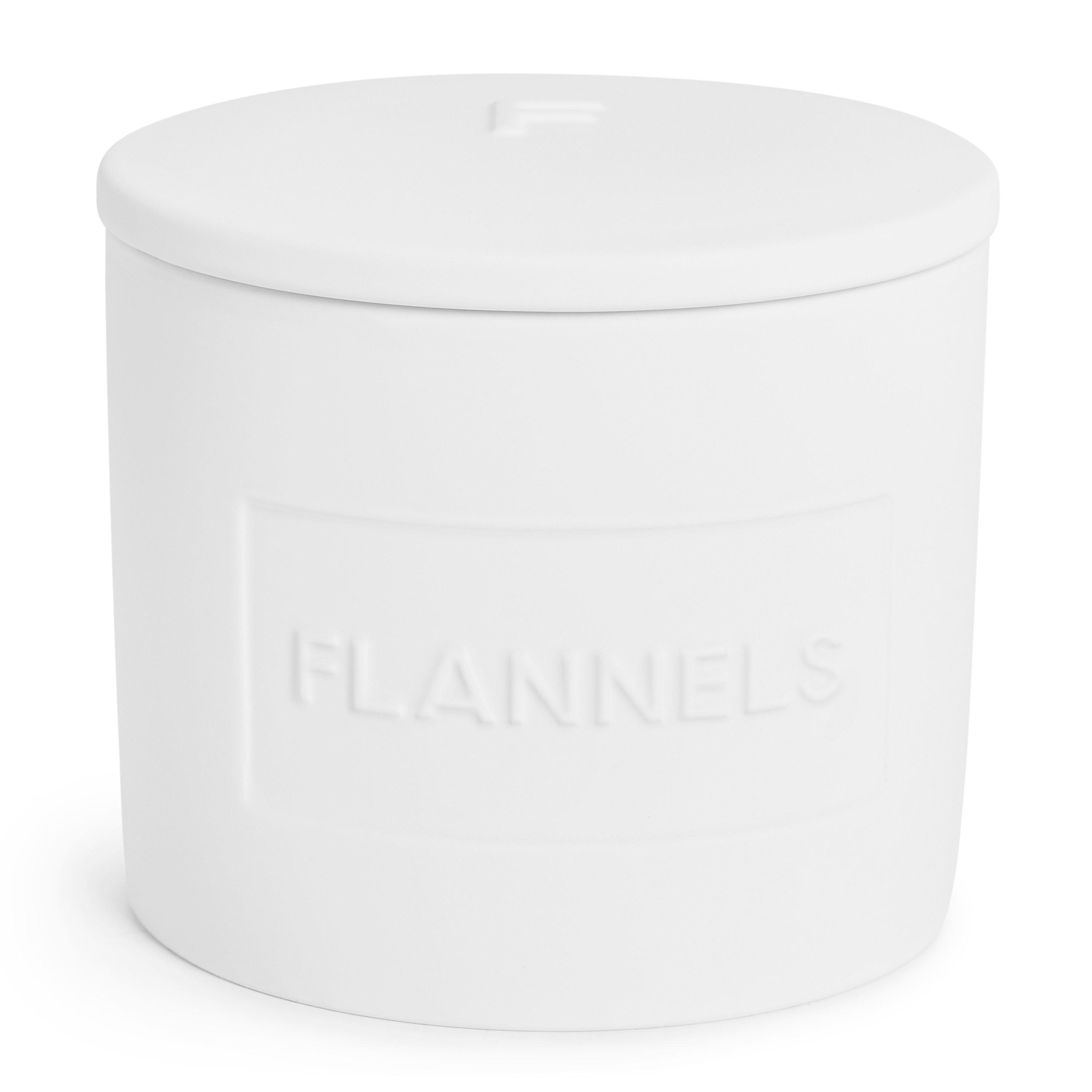 New Luxury - Flannels - 700g Candle - 1