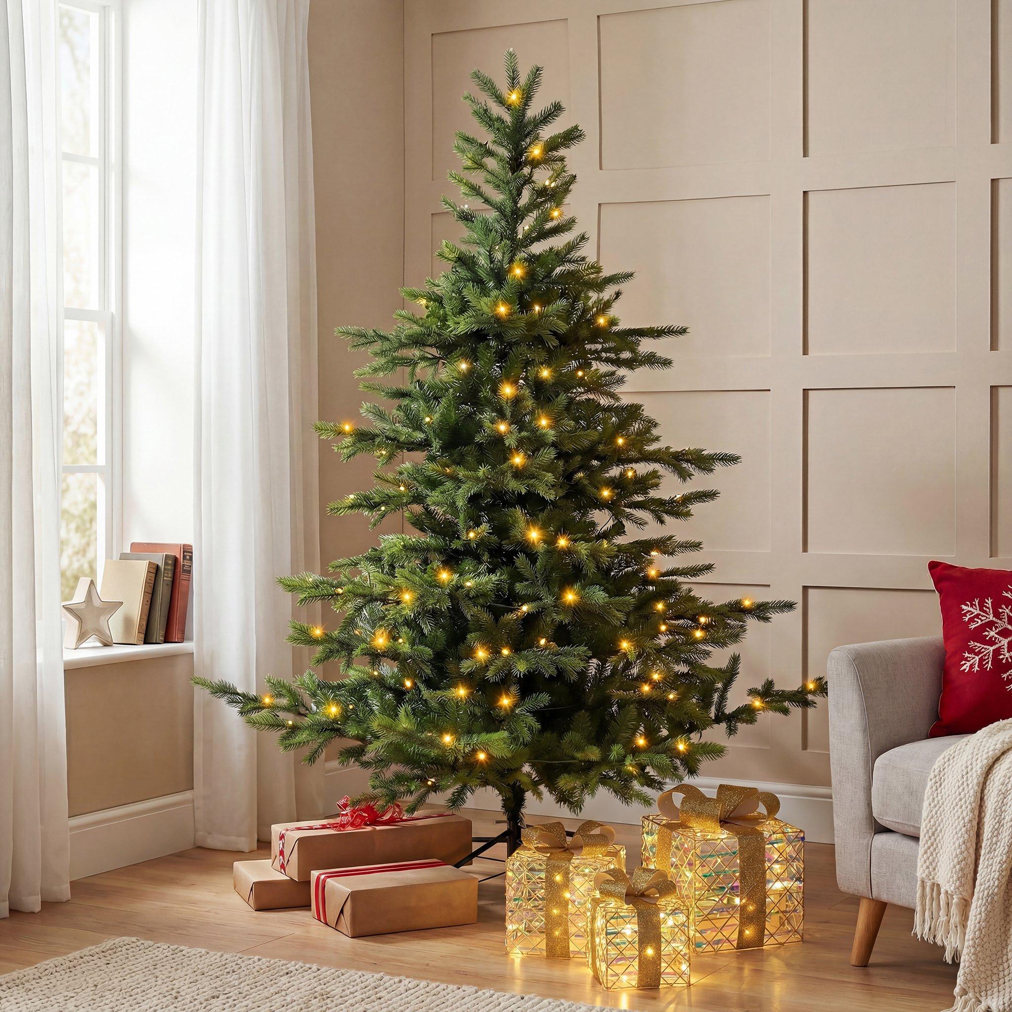 Green - The Spirit Of Christmas - 6ft Pre Lit Spruce Tree - 1