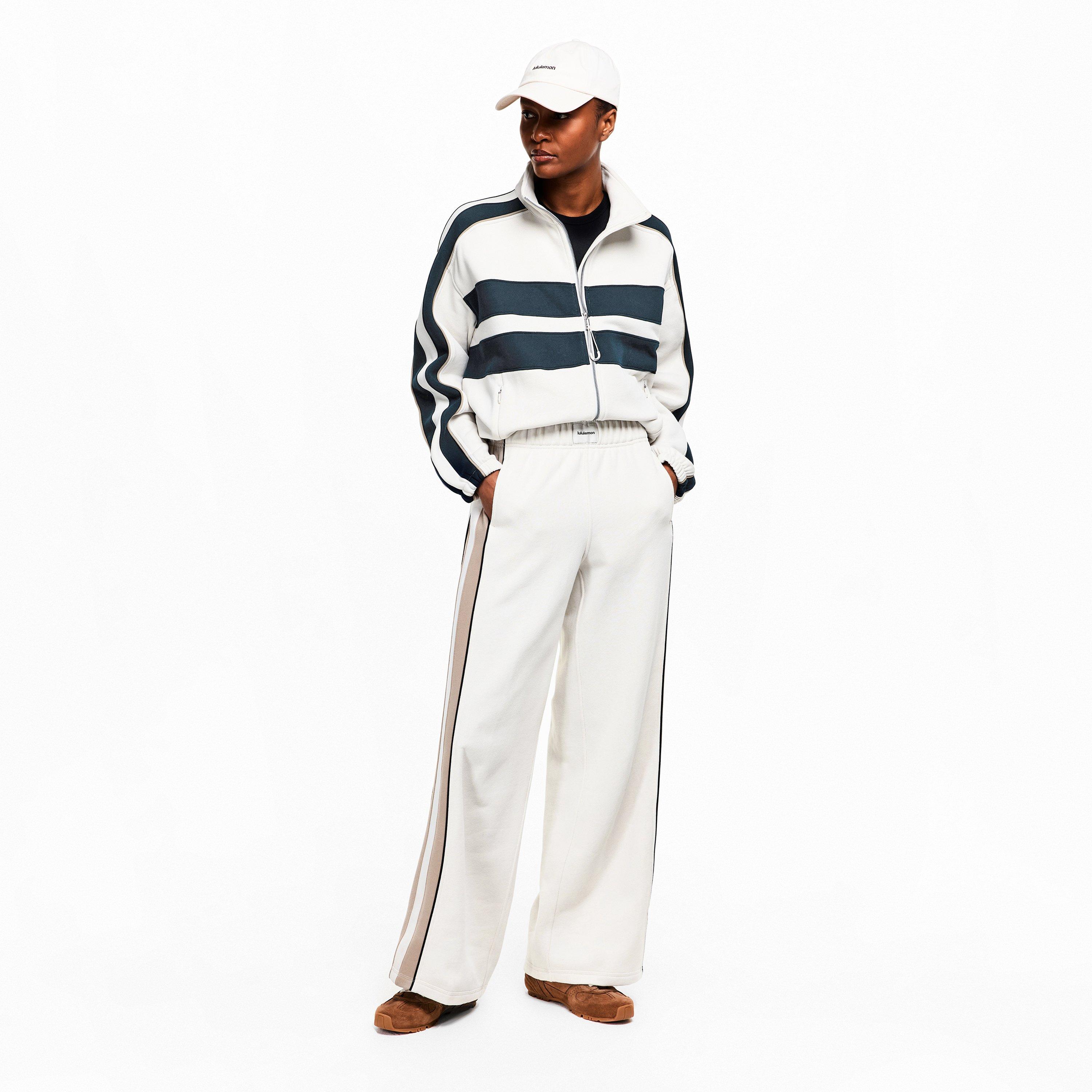 Ivory/Navy - Lululemon - LLM OS Funnel Ld62 - 6