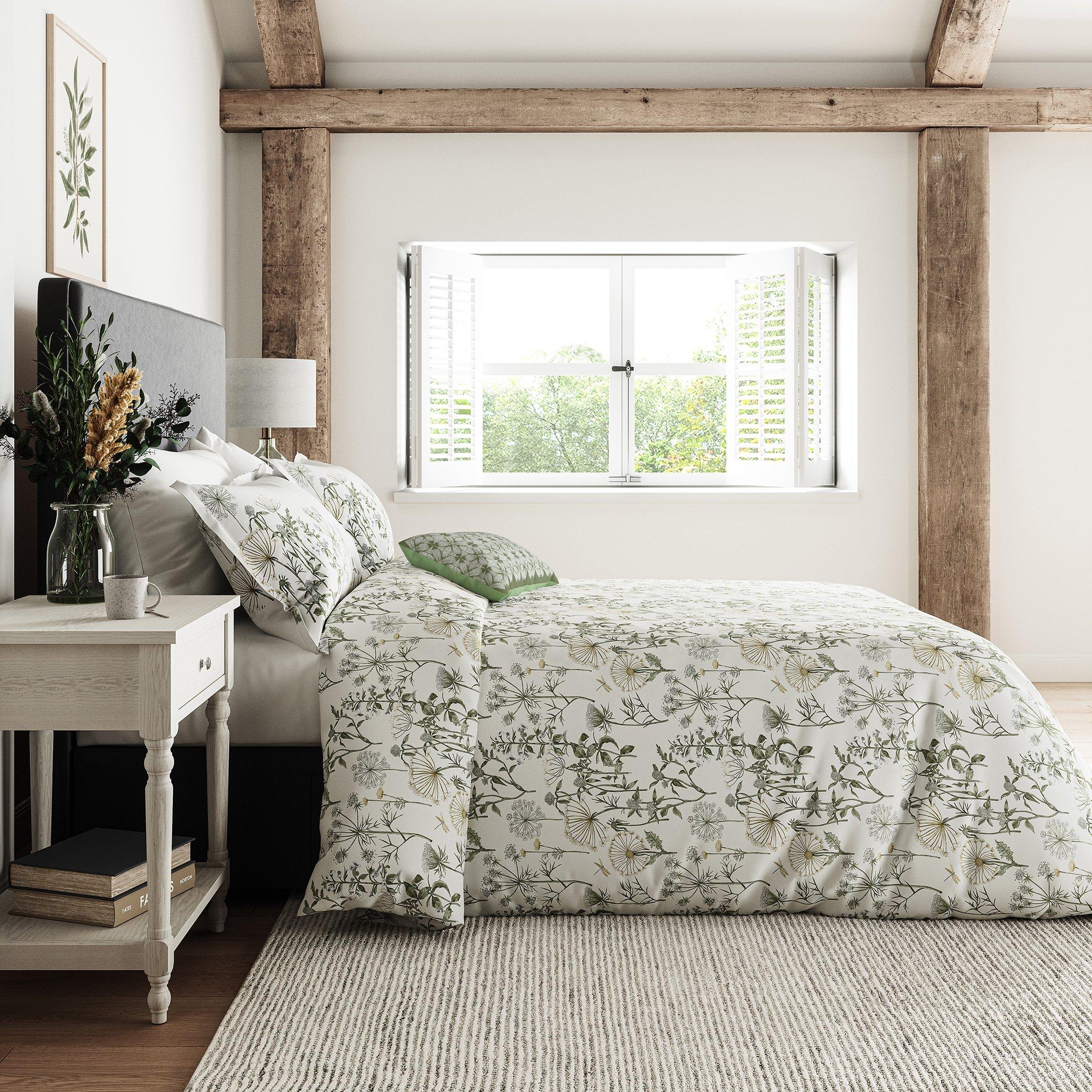 Silver/Spring - Sanderson - Wild Angelica Duvet Cover Set - 1