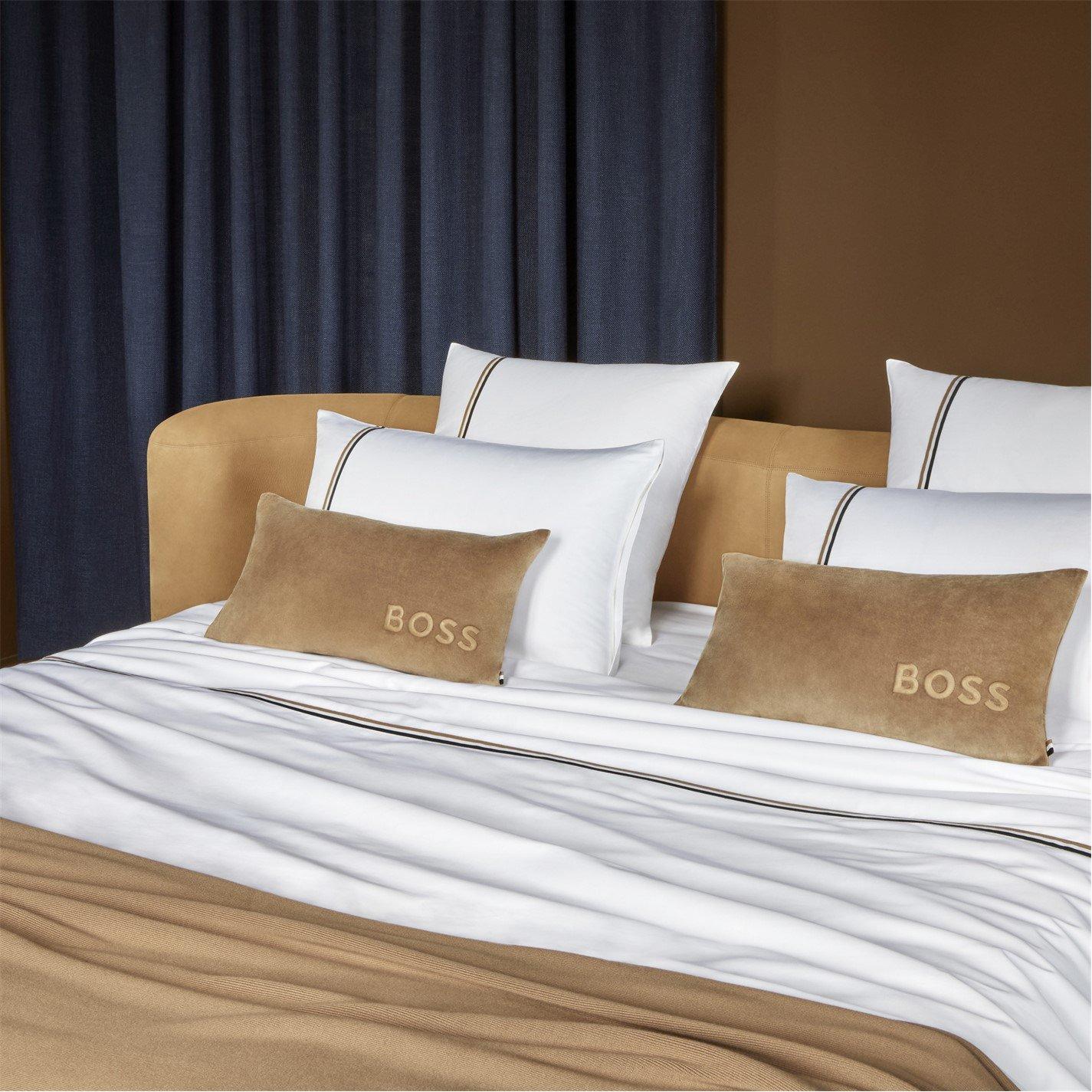 White - Boss Home - B Linea Fitted Sheet - 2
