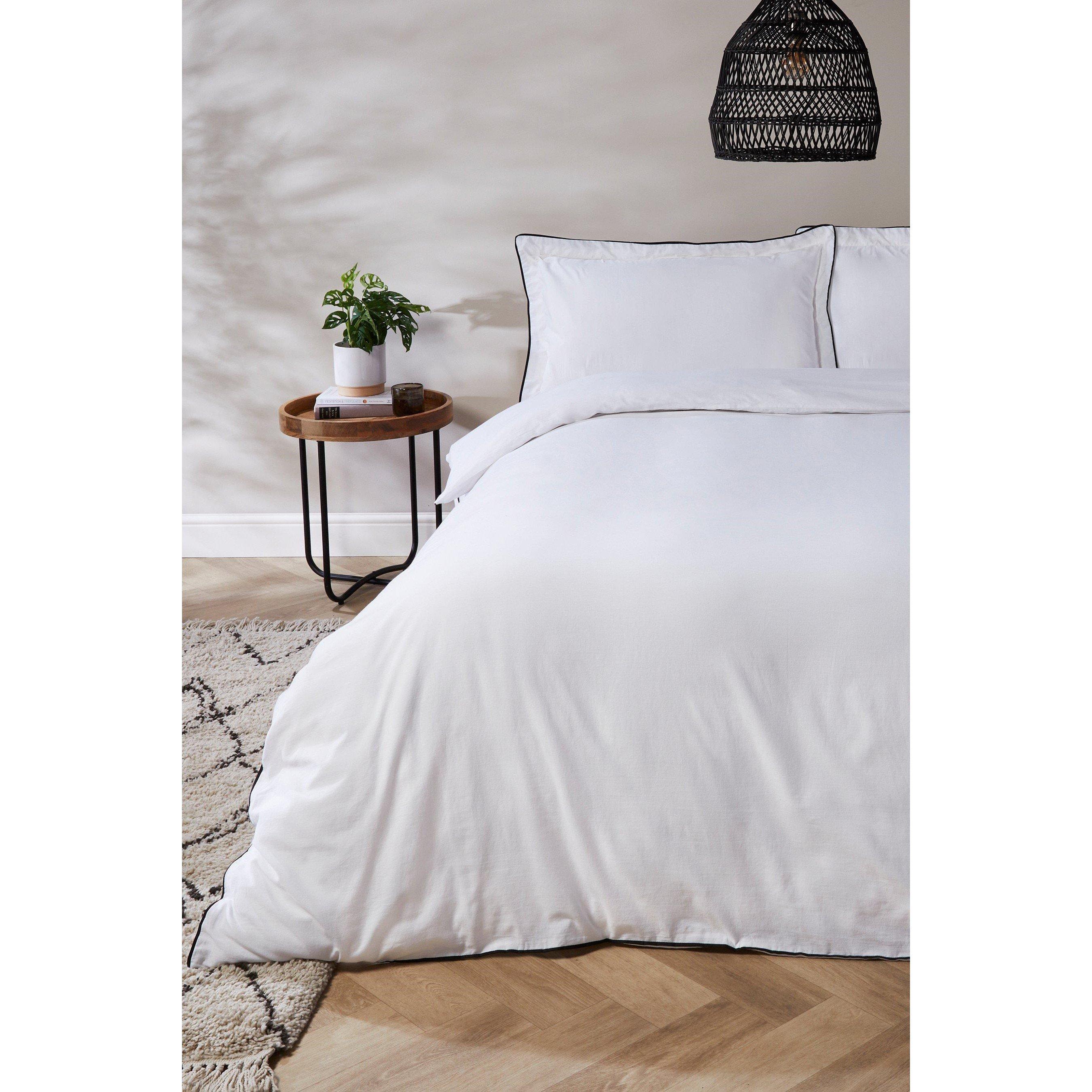 White - Homelife - Studio Cotton Piped Edge Duvet Set - 1