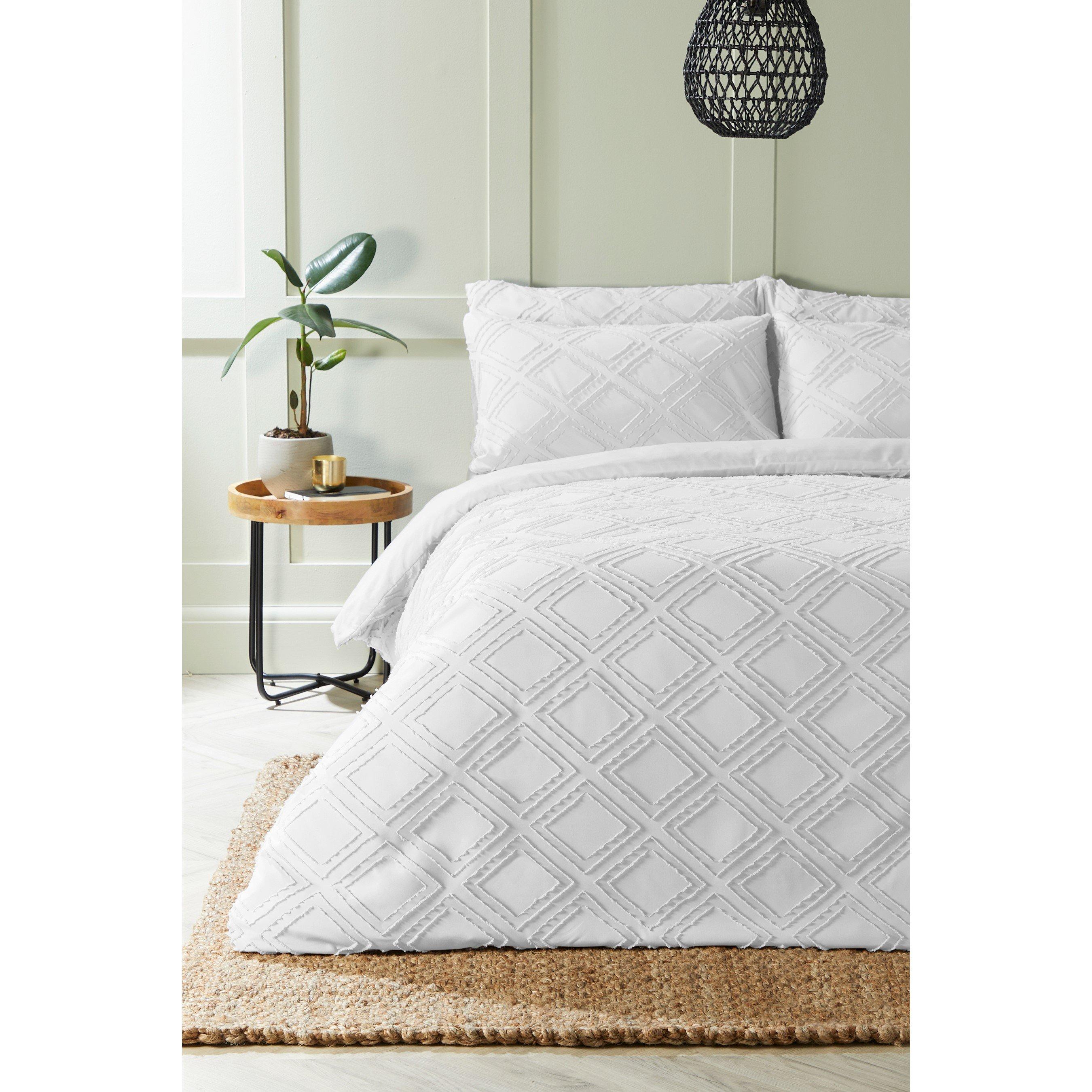 White - Homelife - Diamond Tufted Duvet Set - 1