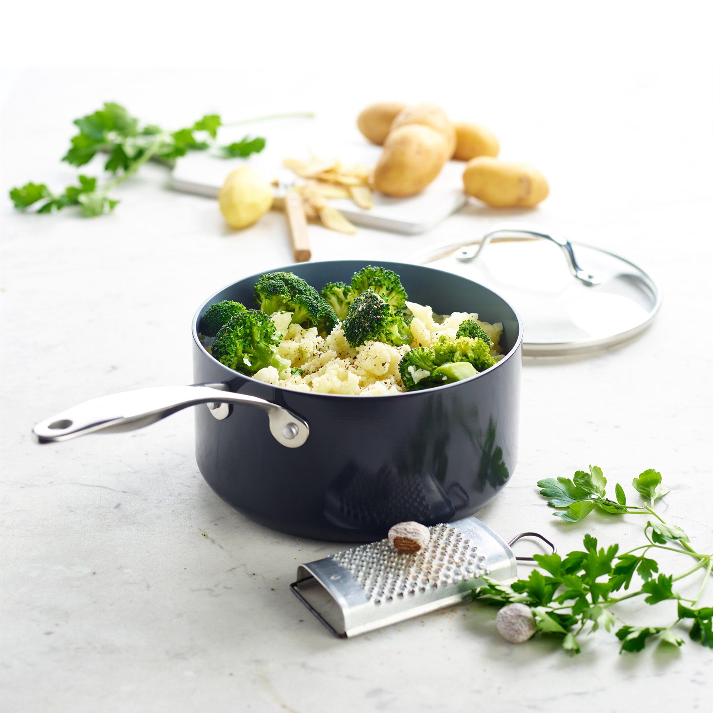 Black - GreenPan - Saucepan with Lid - 6