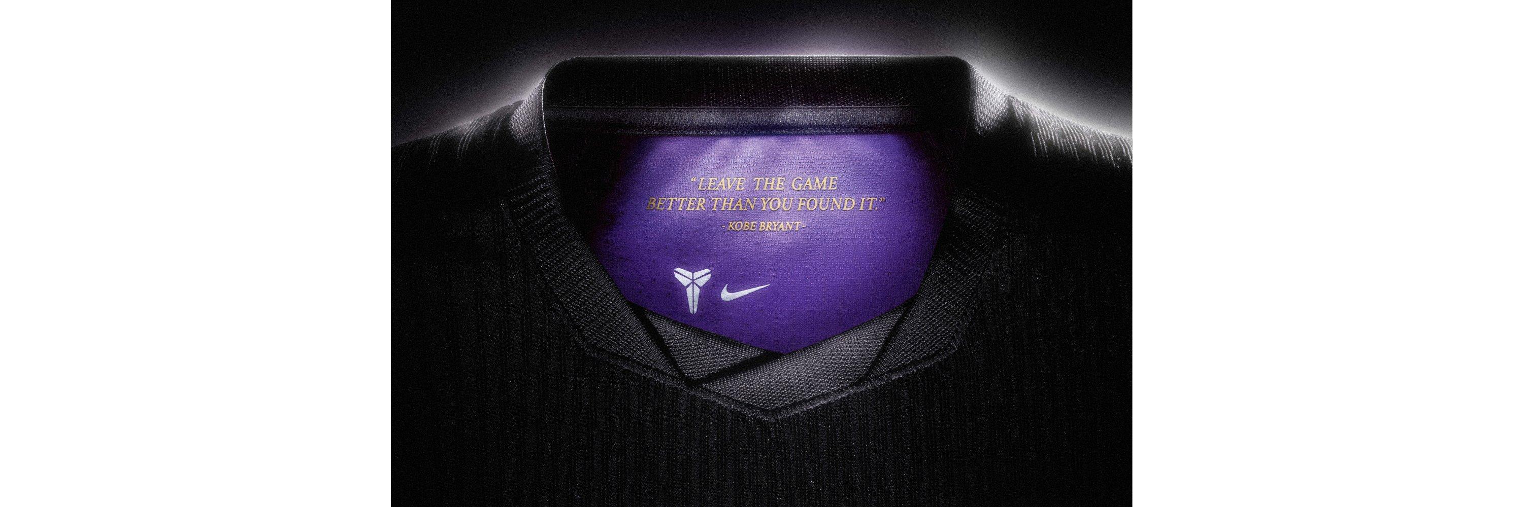 A close up angle of the barcelona away shirt 26/27