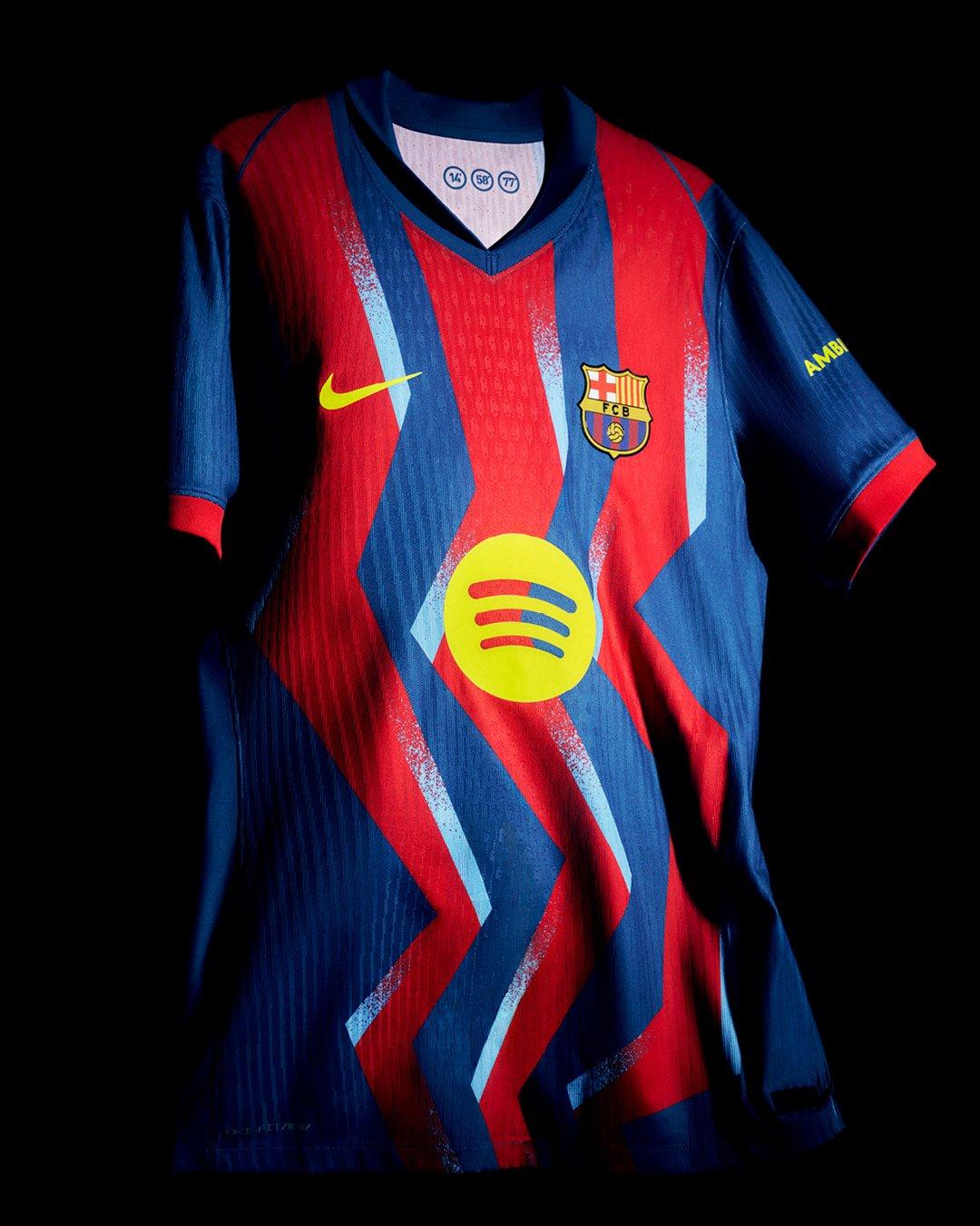 FC Barcelona 4. camiseta