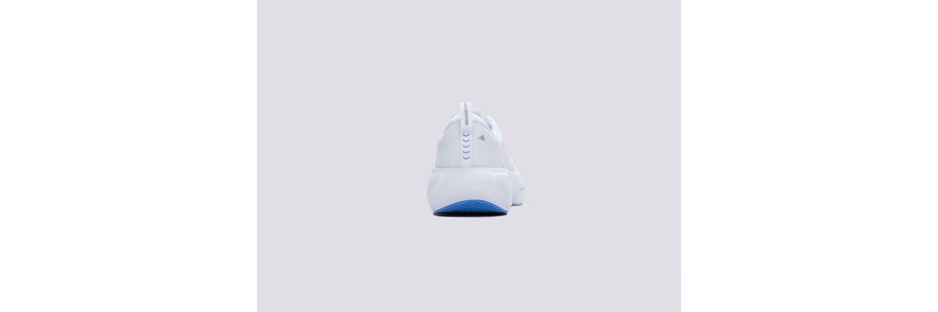 The back of the Adidas Supernova Rise 3