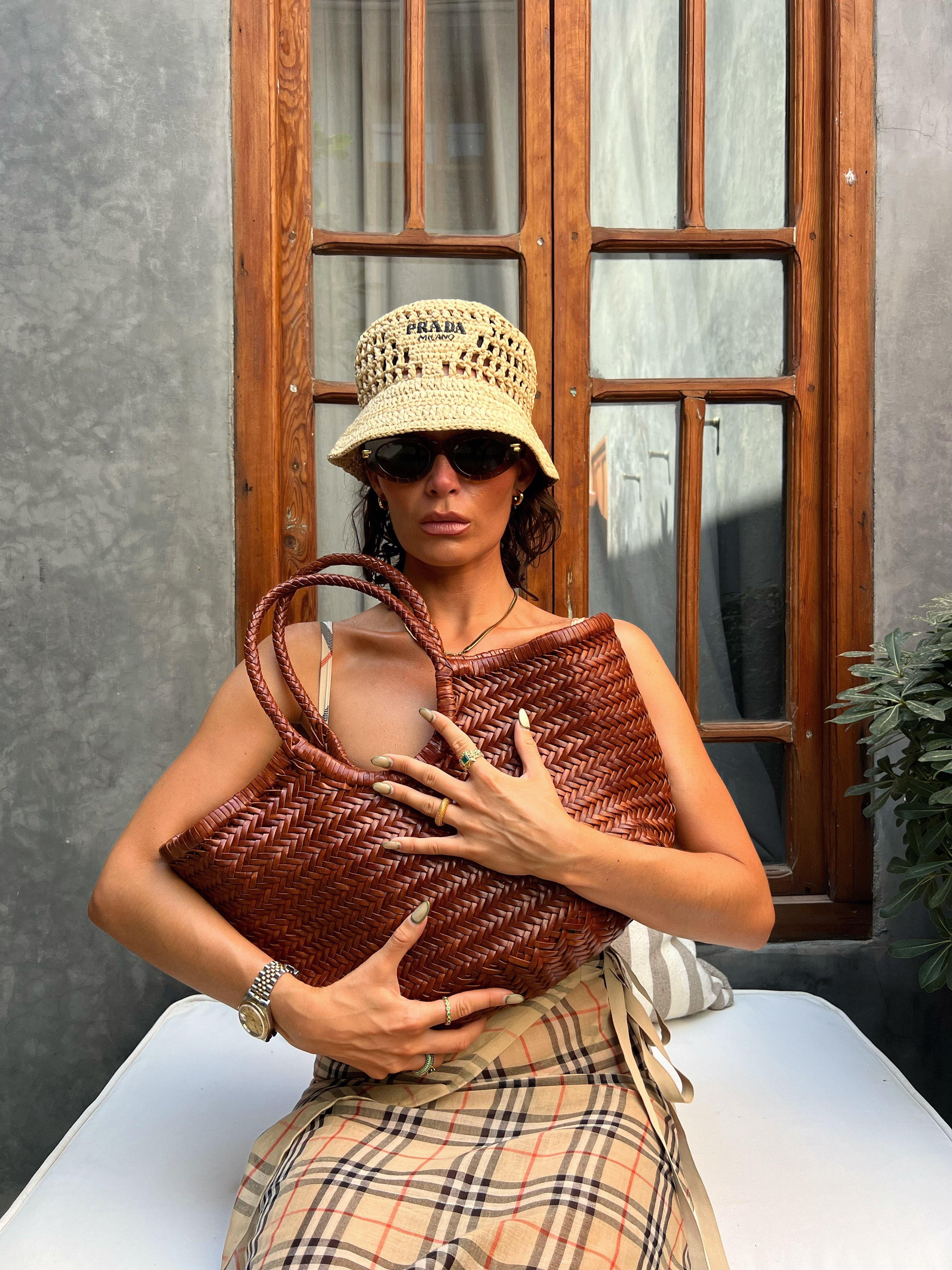 STYLE NOTES: ALICIA RODDY’S SUMMER HOLIDAY STYLE