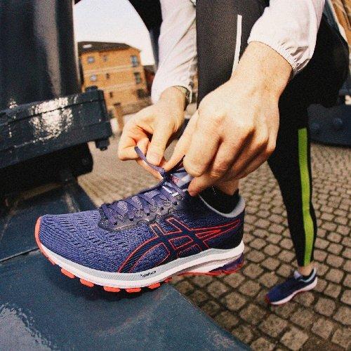 running shoes shopping