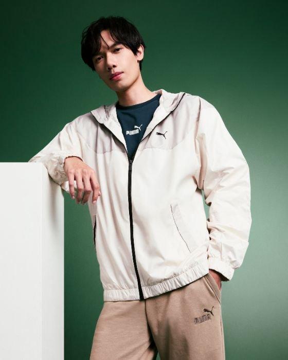 Hoodies & Sweatshirts