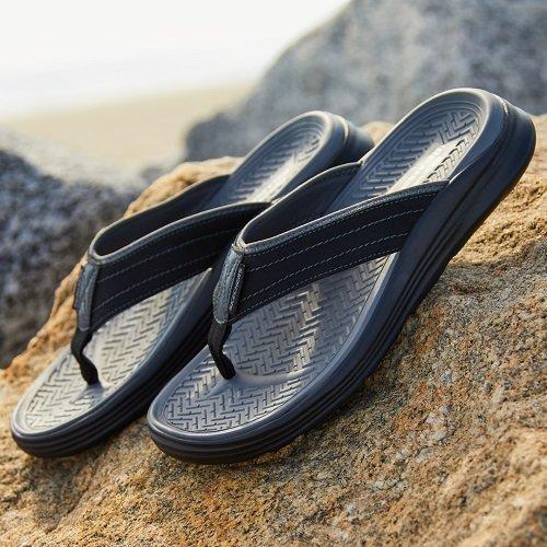 lip Flops and Sandals