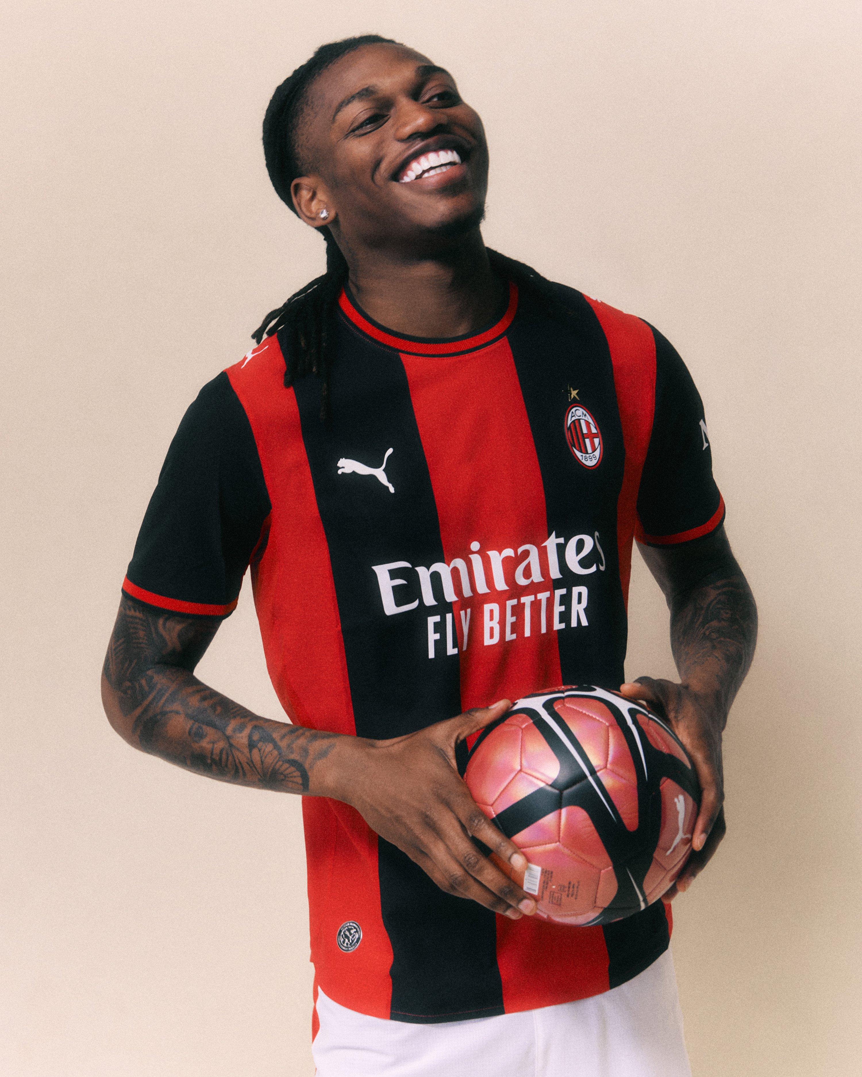 PUMA AC Milan 26/26 Home Kit