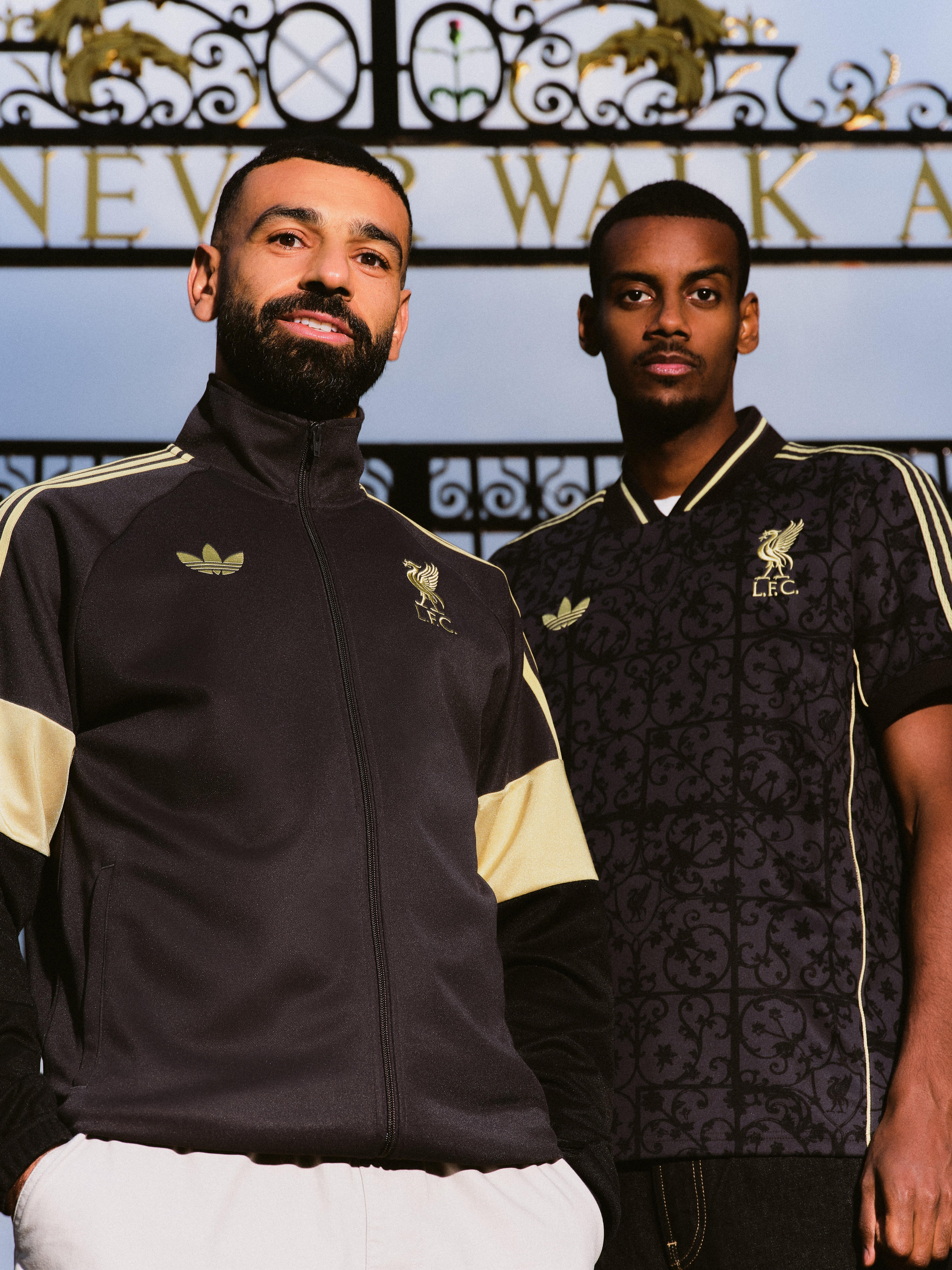 adidas Liverpool Lifestyler Kit