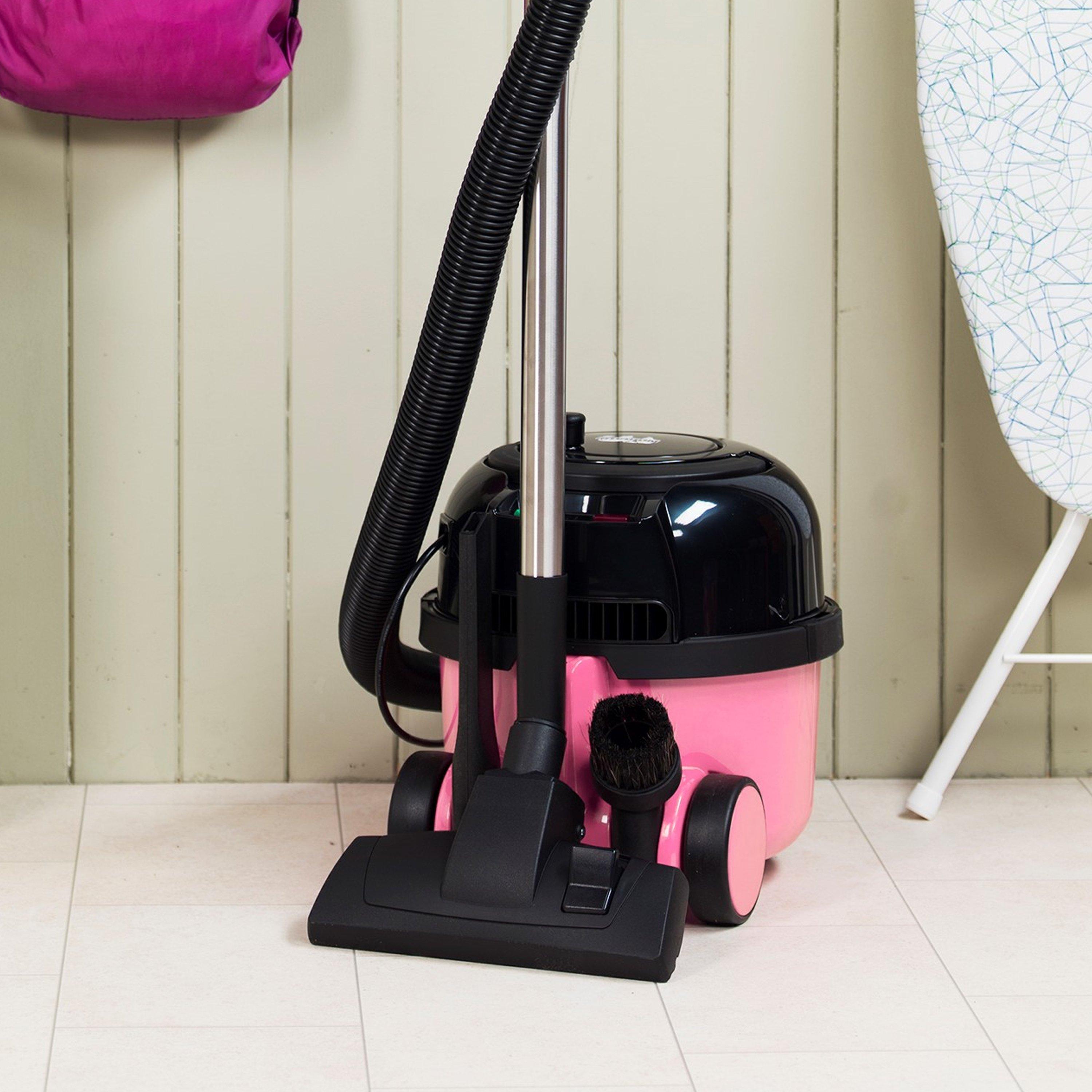  Vacuum Cleaners