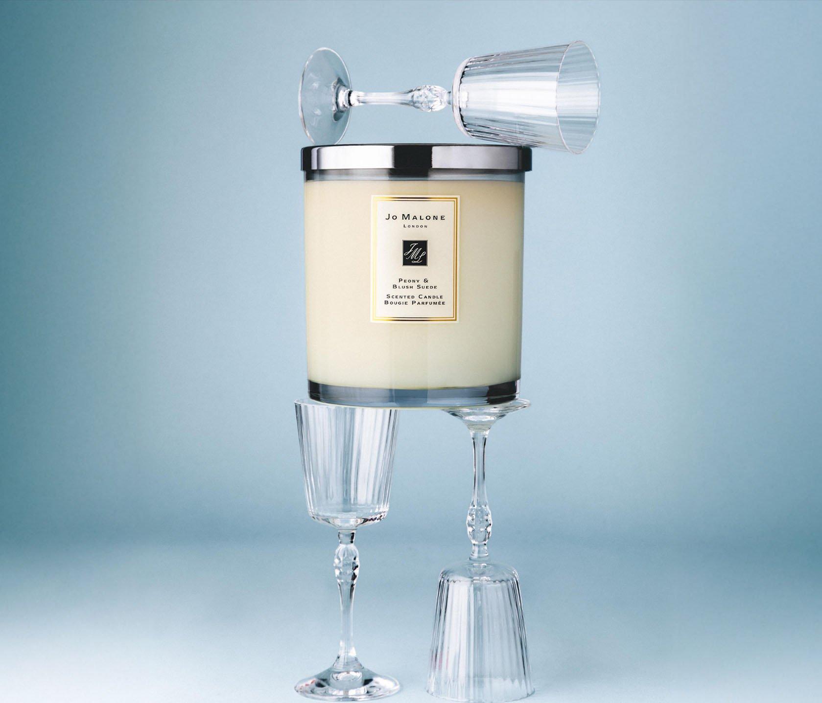 HOT PRODUCTS: 11 SCENTED CANDLES THAT'LL MAKE YOUR HOUSE SMELL INCREDIBLE