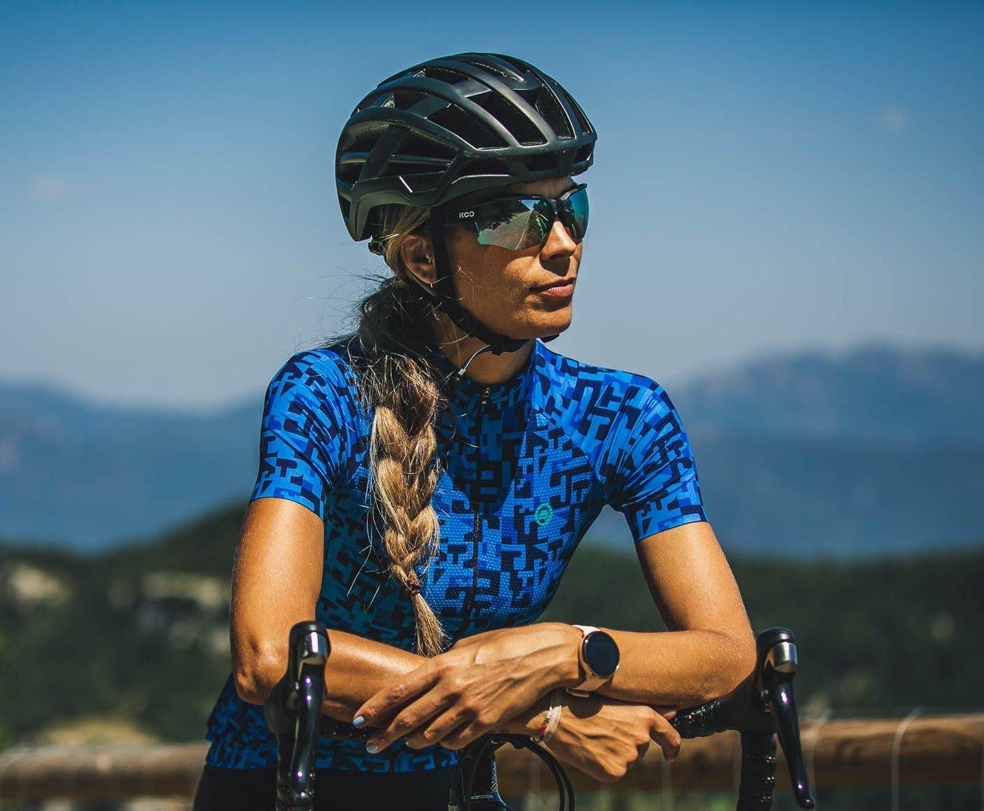 Helmets | Up to 40% Off