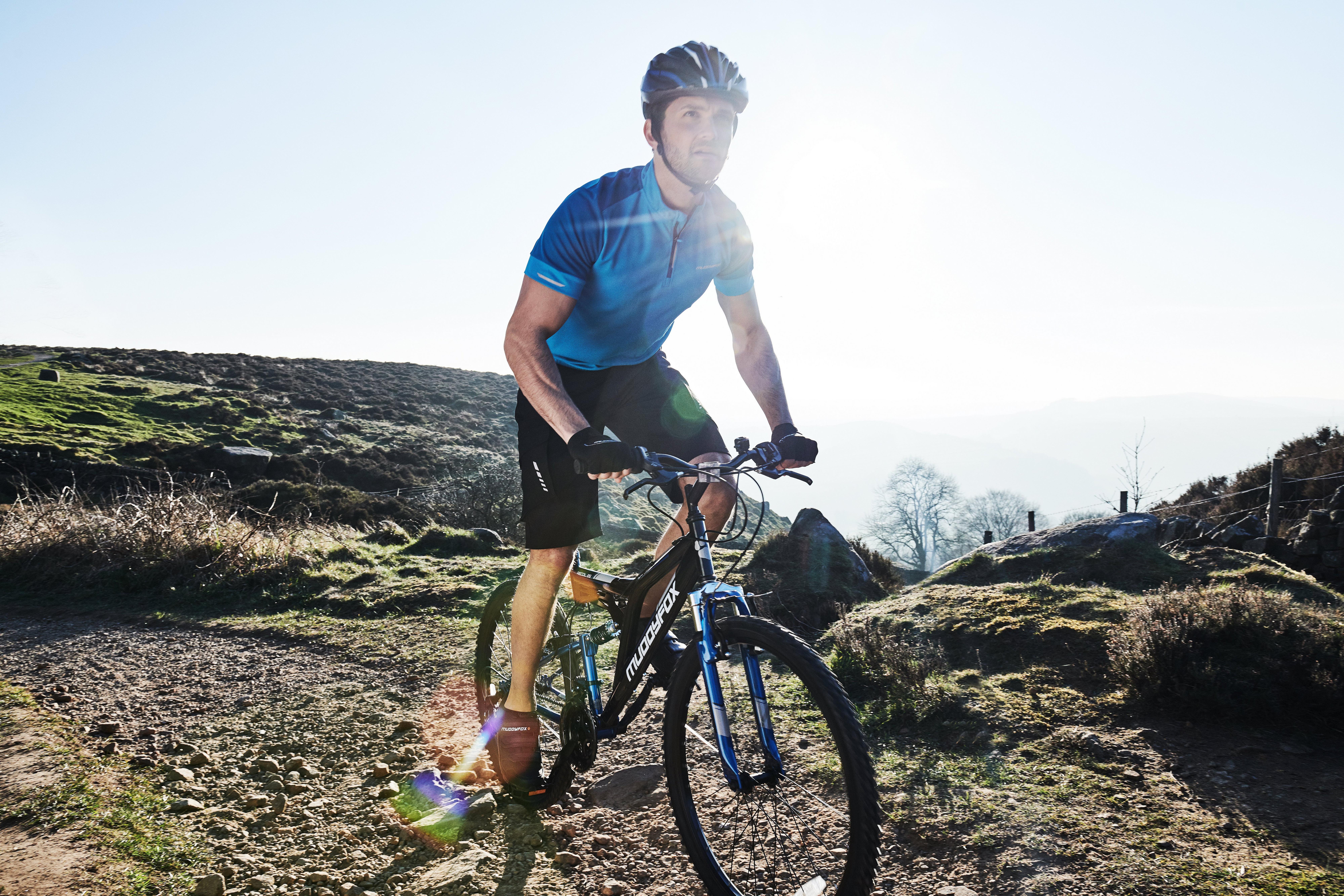 Mens Cycling Clothing 