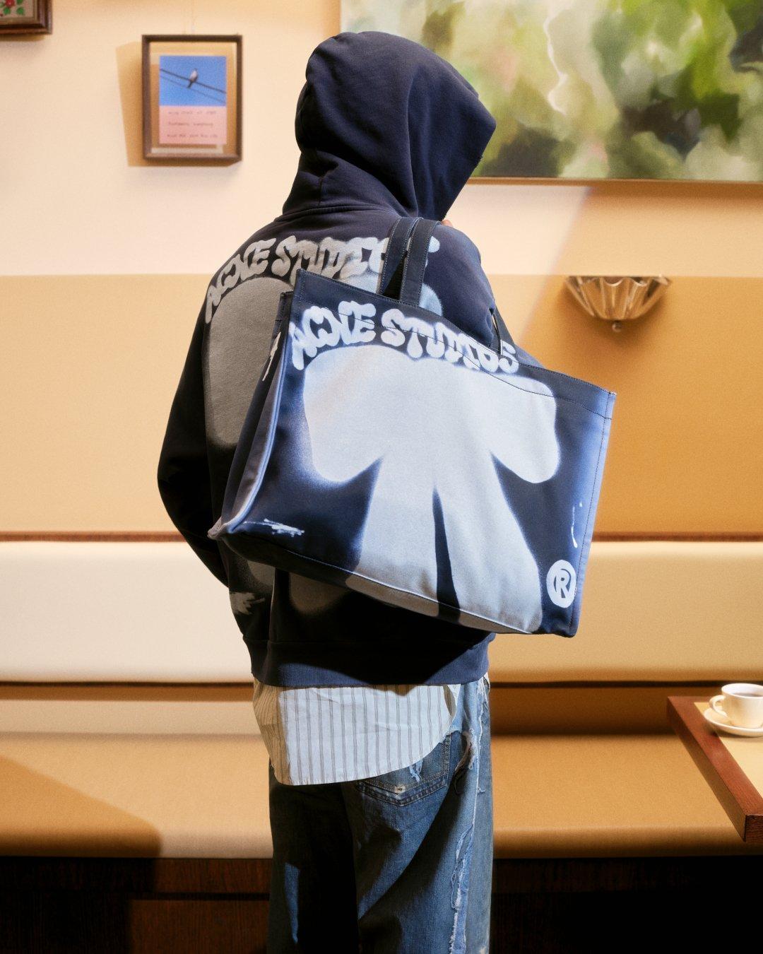 Trending: Bags
