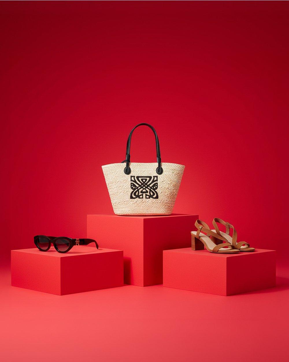Up to 70% off holiday 