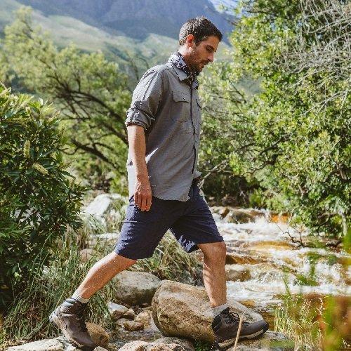 men's outdoor clothing