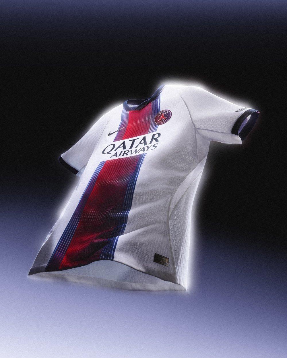 Nike PSG 26/27 Away Kit