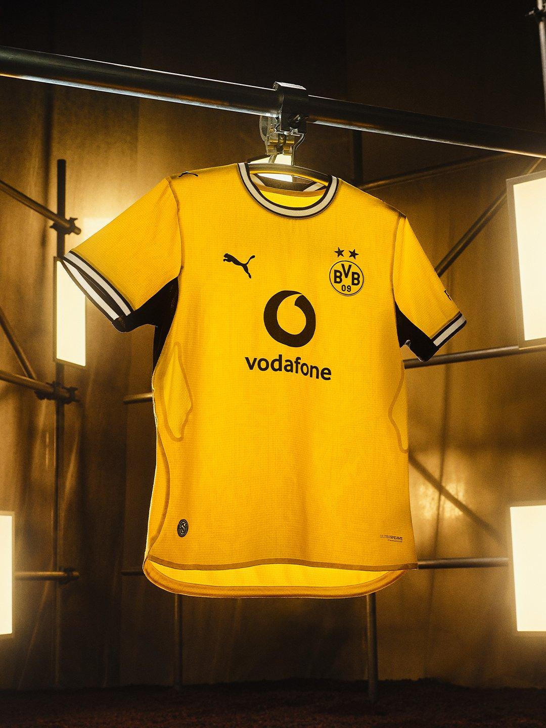 PUMA Borussia Dortmind 25/26 Home Kit