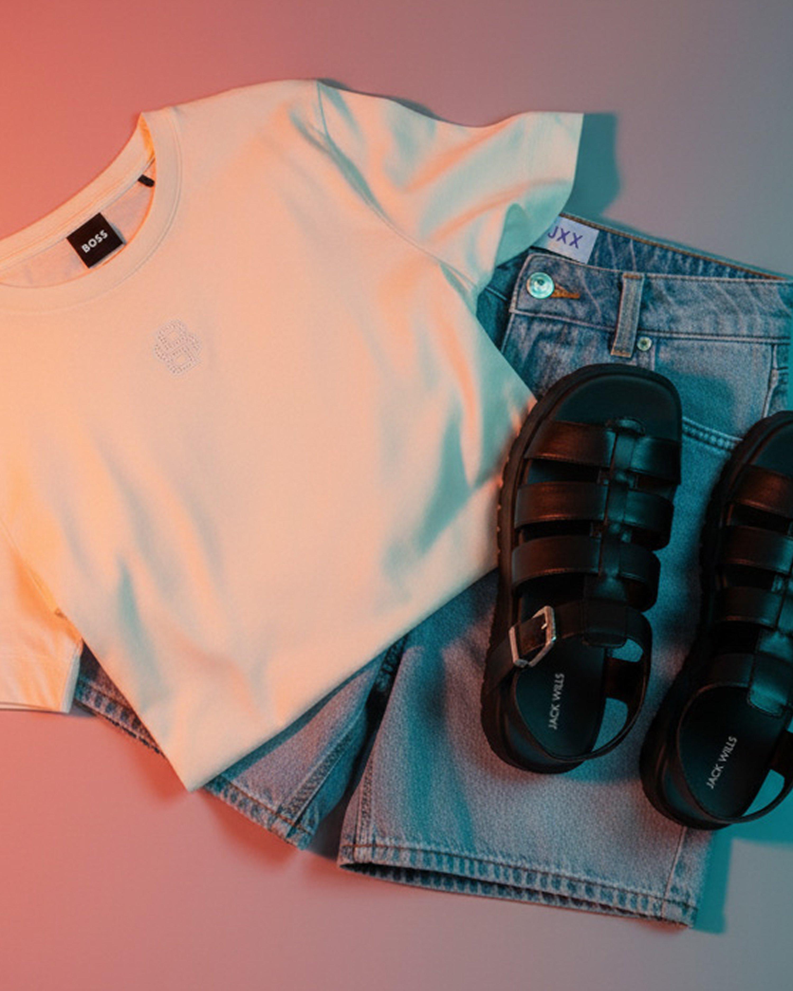 Womens Holiday Shop