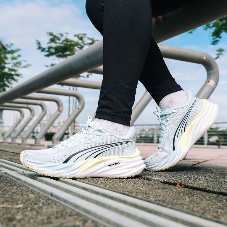 Womens Running Shoes