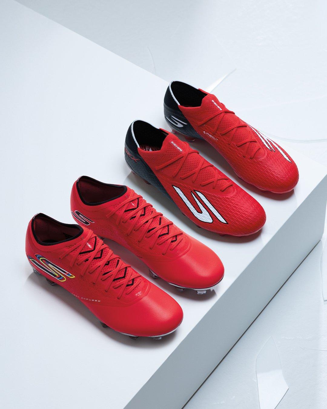 SKECHERS Football Boots
