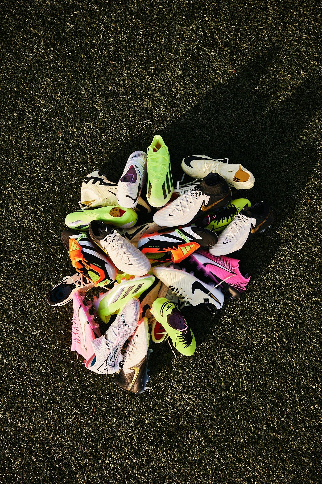 BOOTS OF THE CHAMPIONS