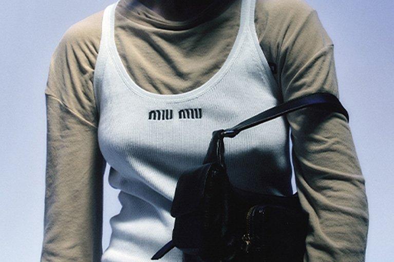 WOMEN’S WARDROBE ESSENTIALS