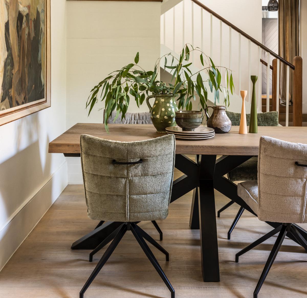 12123_Coral_Olive_Hero_8