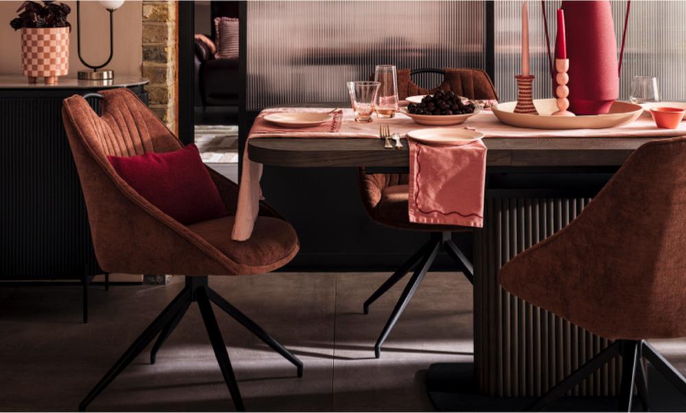 JAI DINING TABLE
