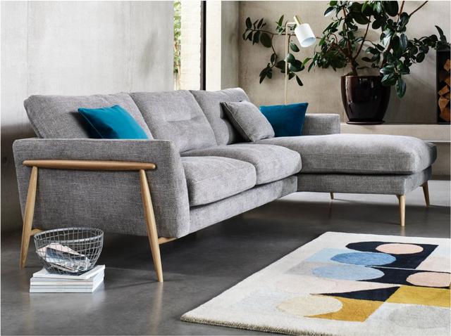 1628_long_living_room_ercol_bellaria_corner_chaise_sofa_11