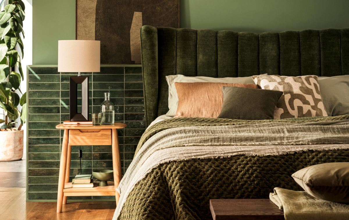 19291_ice_cream_article_pistachio_seeing_green_bed_1190x750