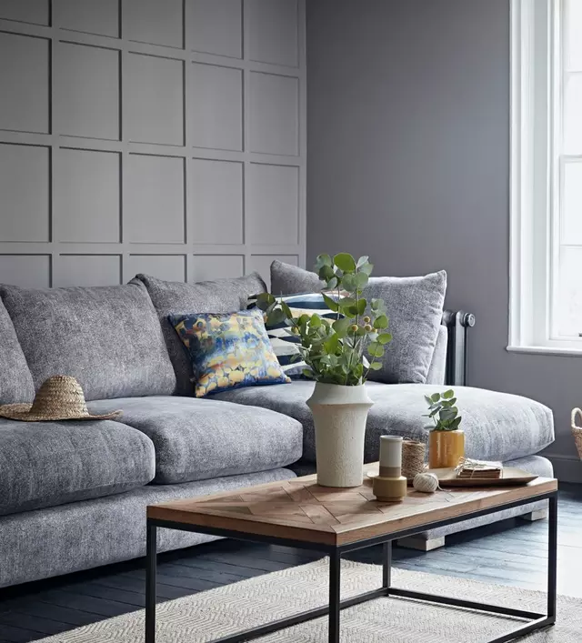 Grey And White Living Room Furniture 2022