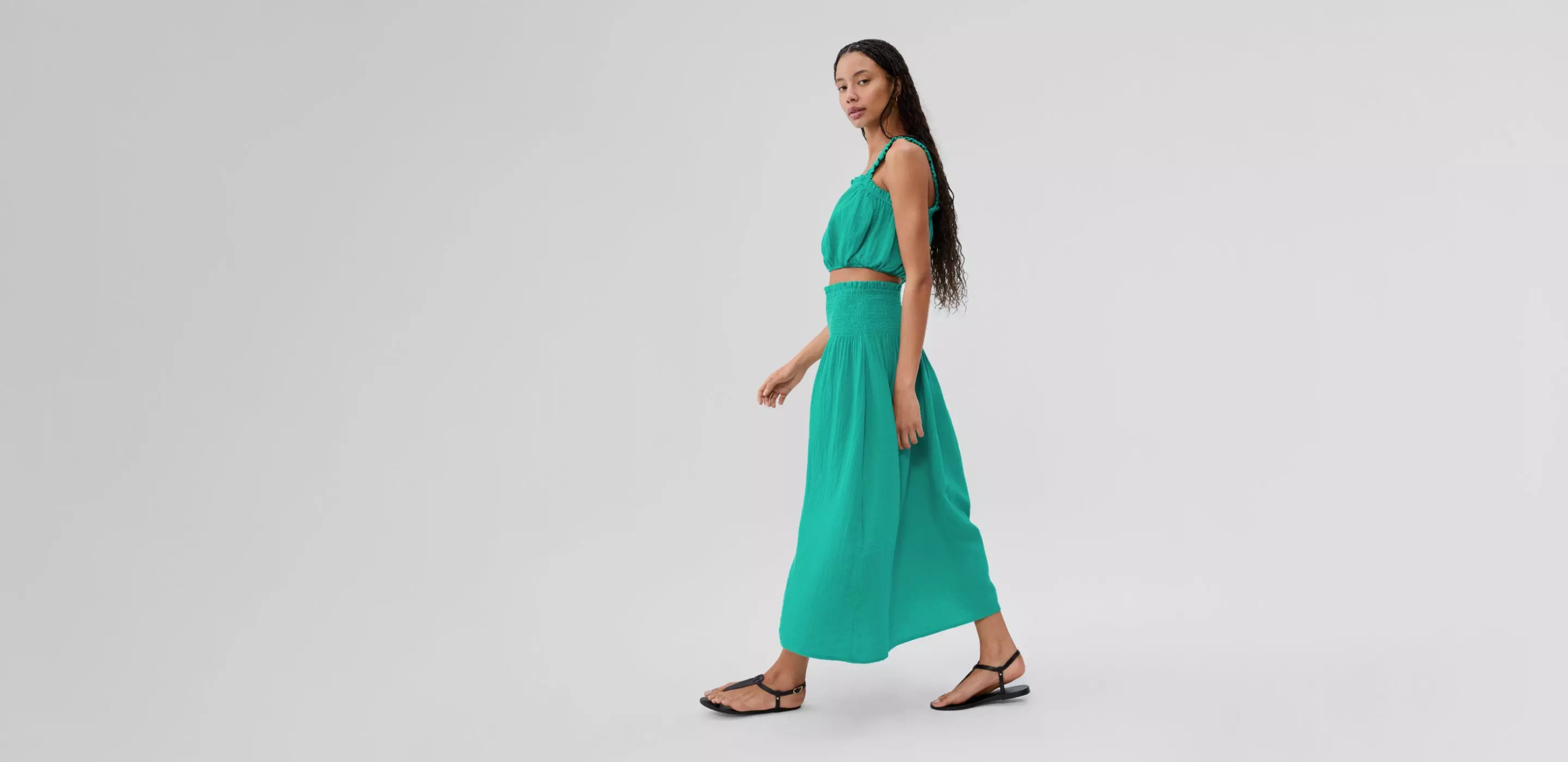 DOW OL 50% off dresses, skirts & pants
