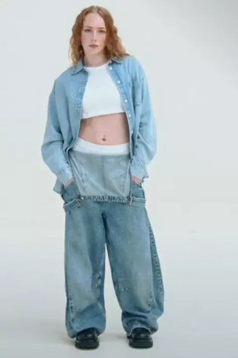 Shoppable Outfit image