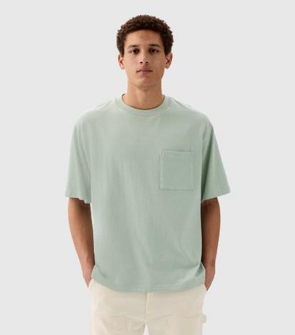 Gap mens pocket store t shirt