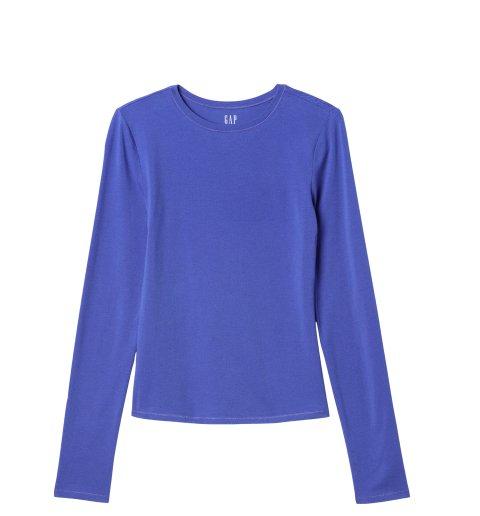 dark blue long sleeved tee