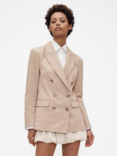Double-Breasted 
Tailored Blazer