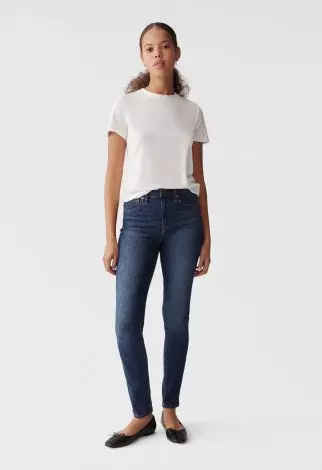 Women s Universal Jegging Jeans Gap