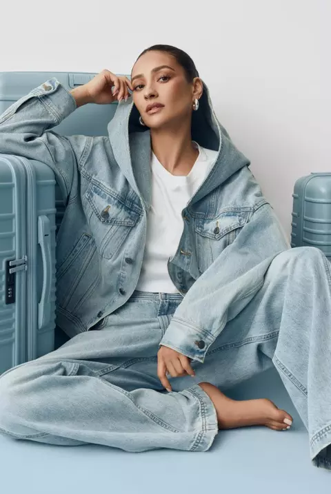 Shoppable Outfit image